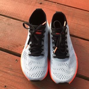 New Balance Fuel Cell Sneakers- New